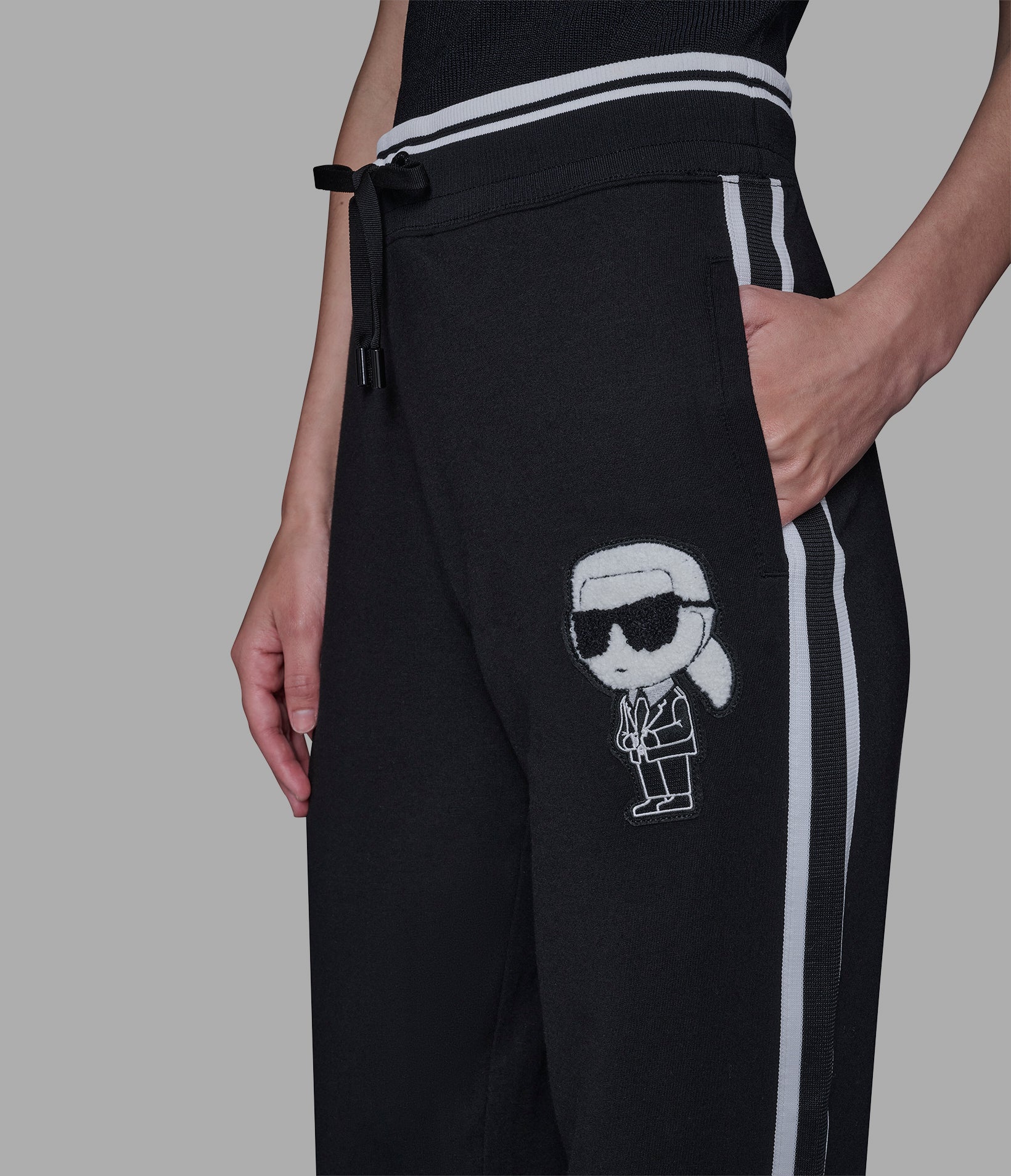 KARL PATCH JOGGER - Image 6