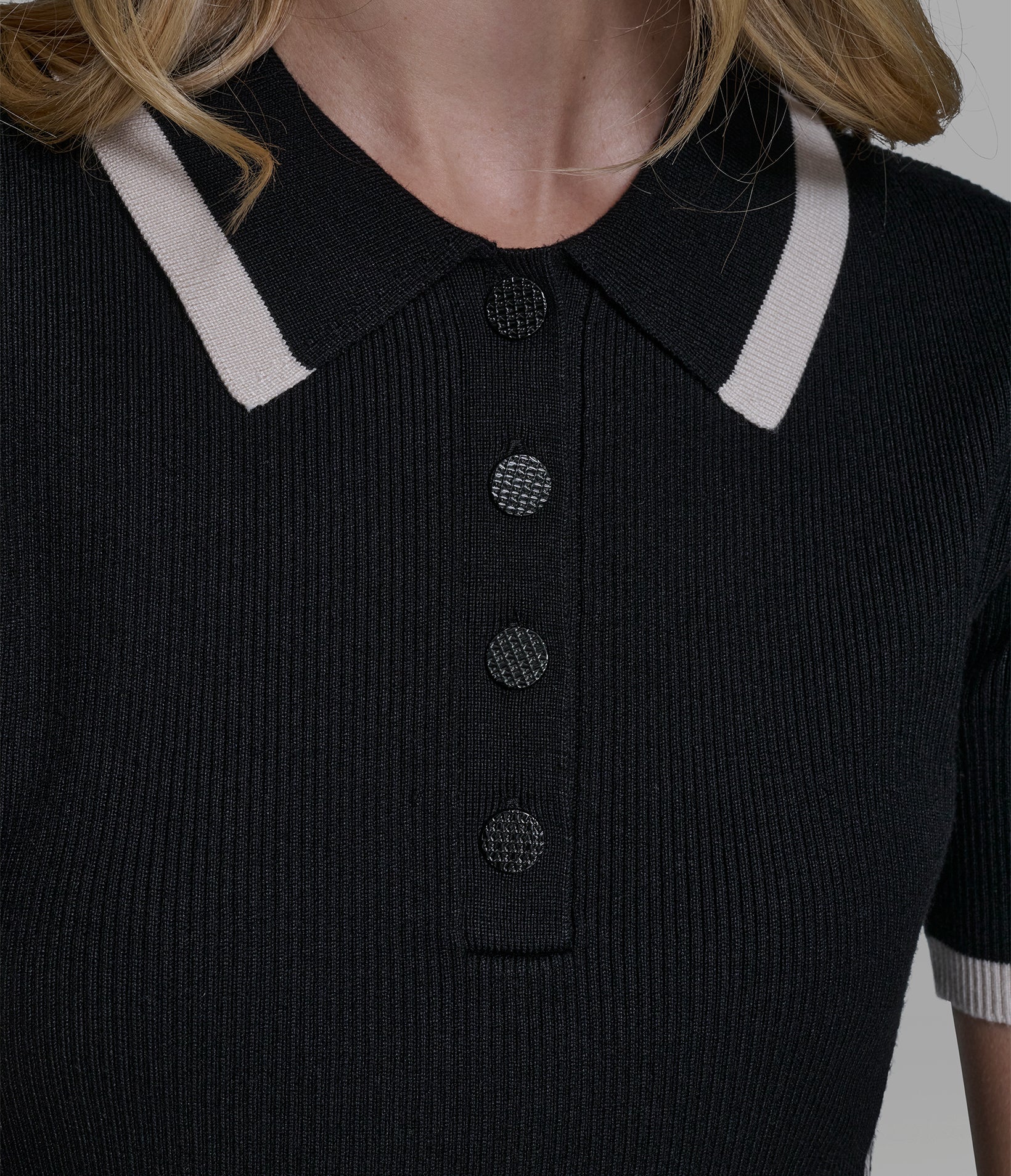 SHORT SLEEVE LOGO TRIM POLO SWEATER - Image 6